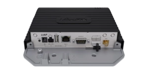 Routeur réseau ltap LTE6 kit – vue 3