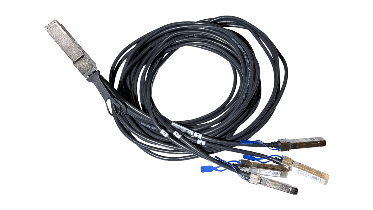 Accessoire pour modem DQ+BC0003-DS+ câble 3M pour CRS812