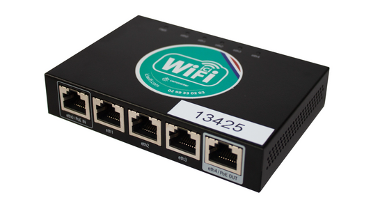 BOITIER I-ACCESS MINI 50 USERS AVEC 1 AN DE SERVICES EN TACITE RECONDUCTION