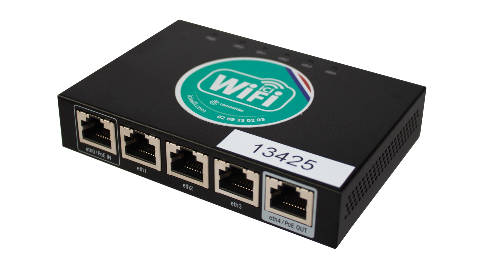 BOITIER I-ACCESS MINI 50 USERS AVEC 1 AN DE SERVICES EN TACITE RECONDUCTION